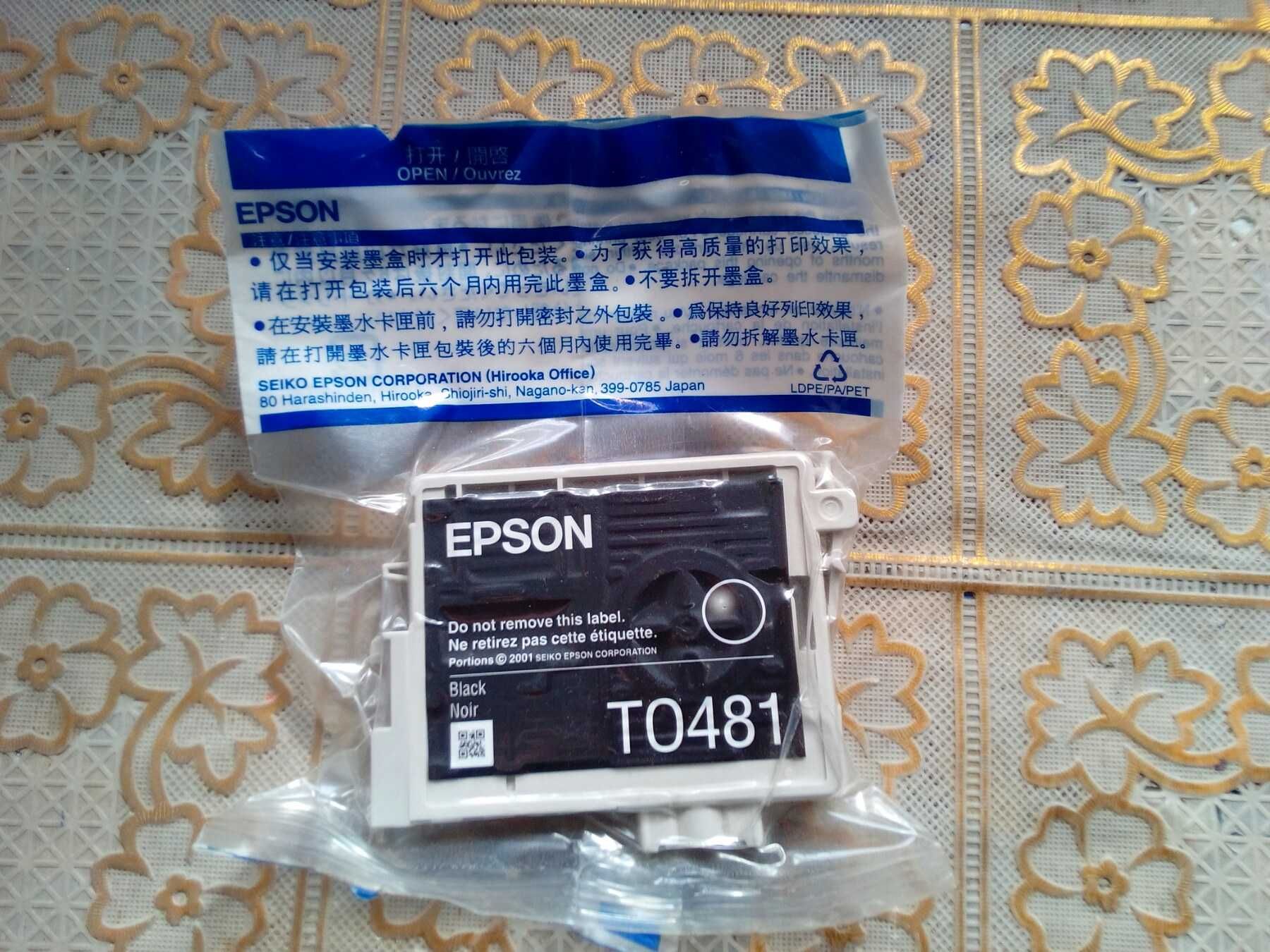 Оригинальный картридж Epson T0481 Black.