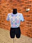 Sweterkowy top w kratke