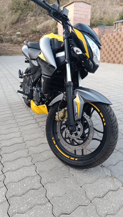 Bajaj pulsar ns 200 ABS nova