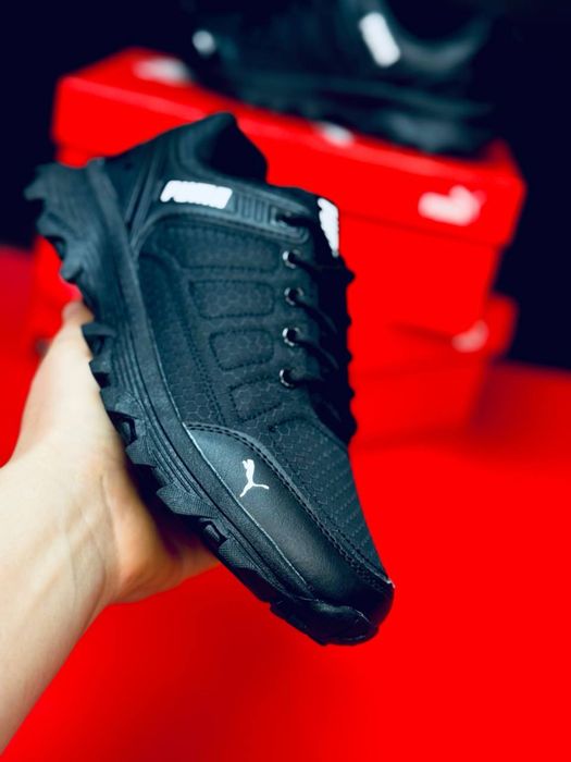 Черные кроссовки Puma на осень / не промокают / мужские кроссовки пума