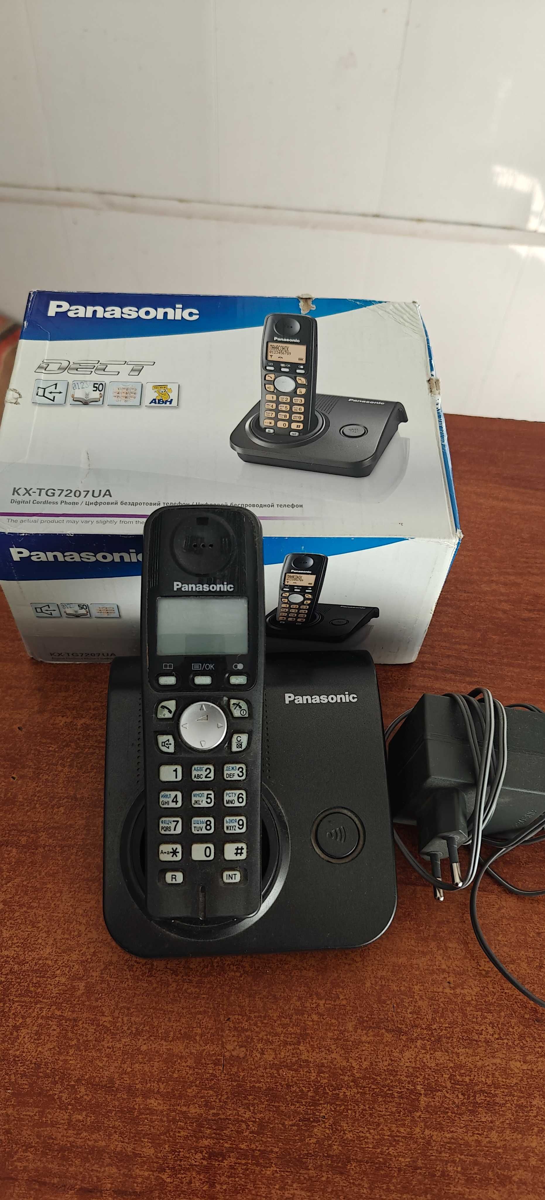Телефон Panasonic KX-G7207UA в хорошем состоянии