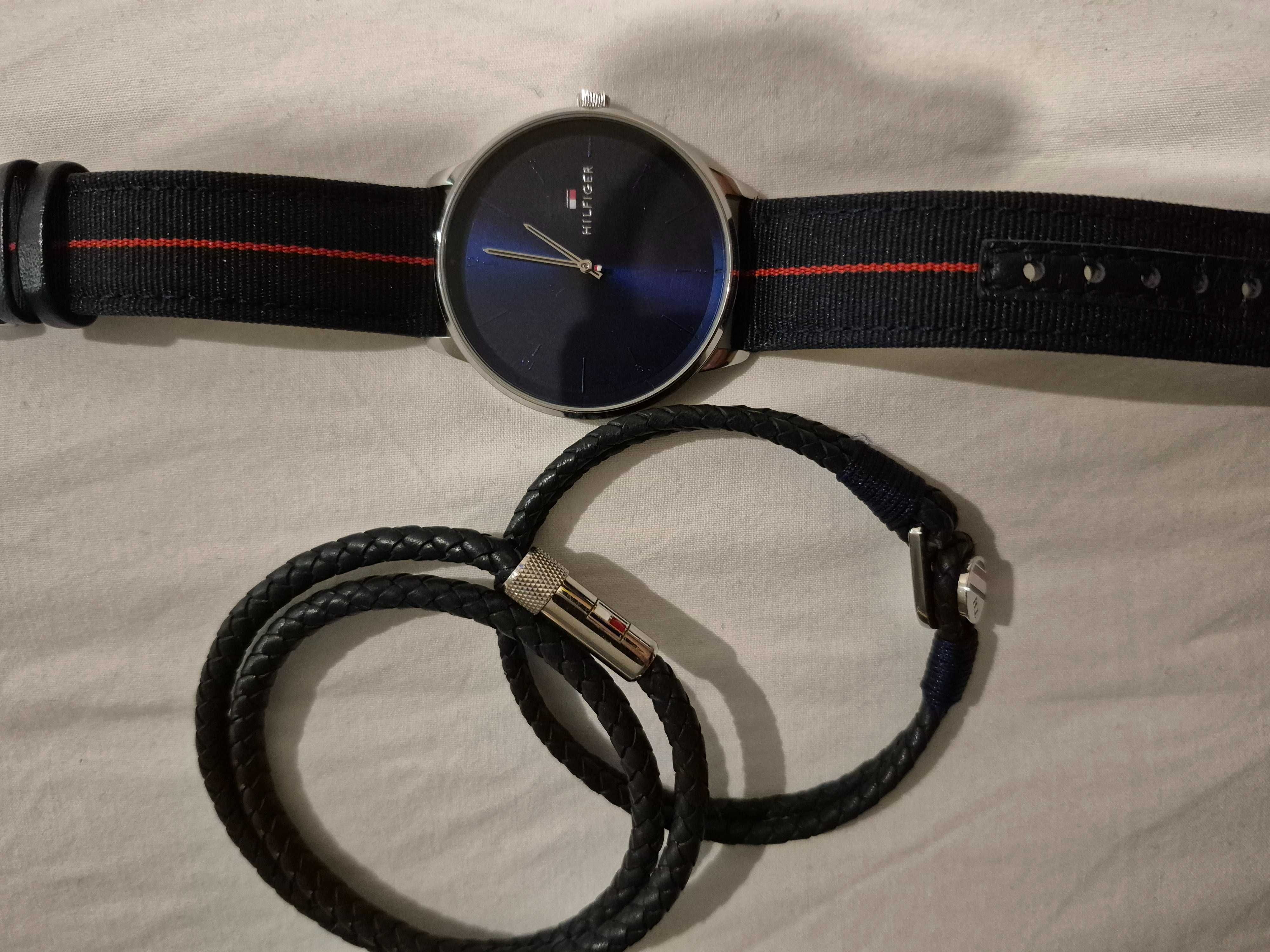 Relogio e Pulseiras em couro Tommy Hilfiger