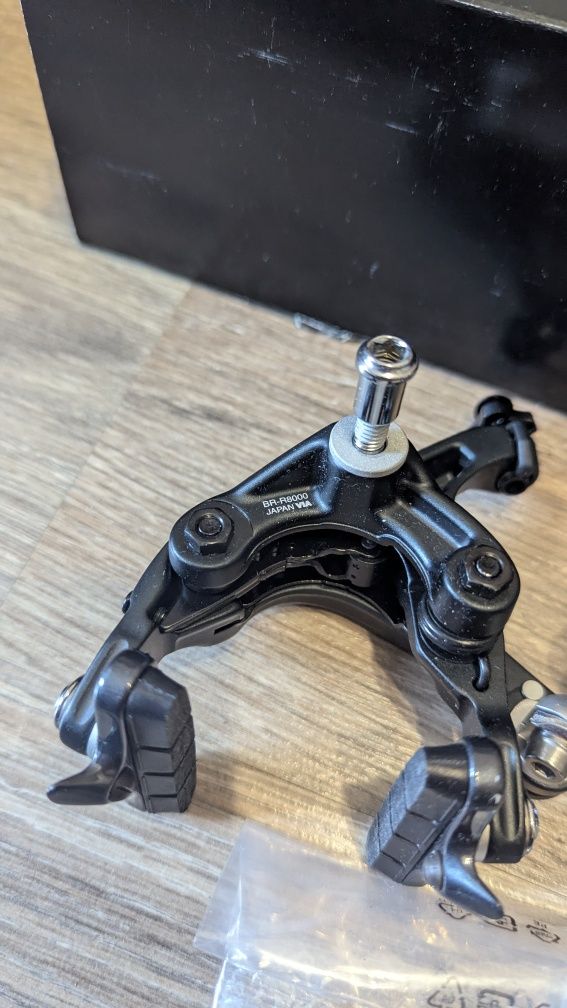 Гальма шосе Shimano Ultegra R8000 перед+зад