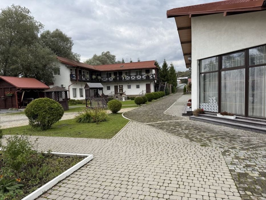 Продаж ресторанно_відпочинковий комплекс,,Пайташ''(Сяня) У с.Раковець