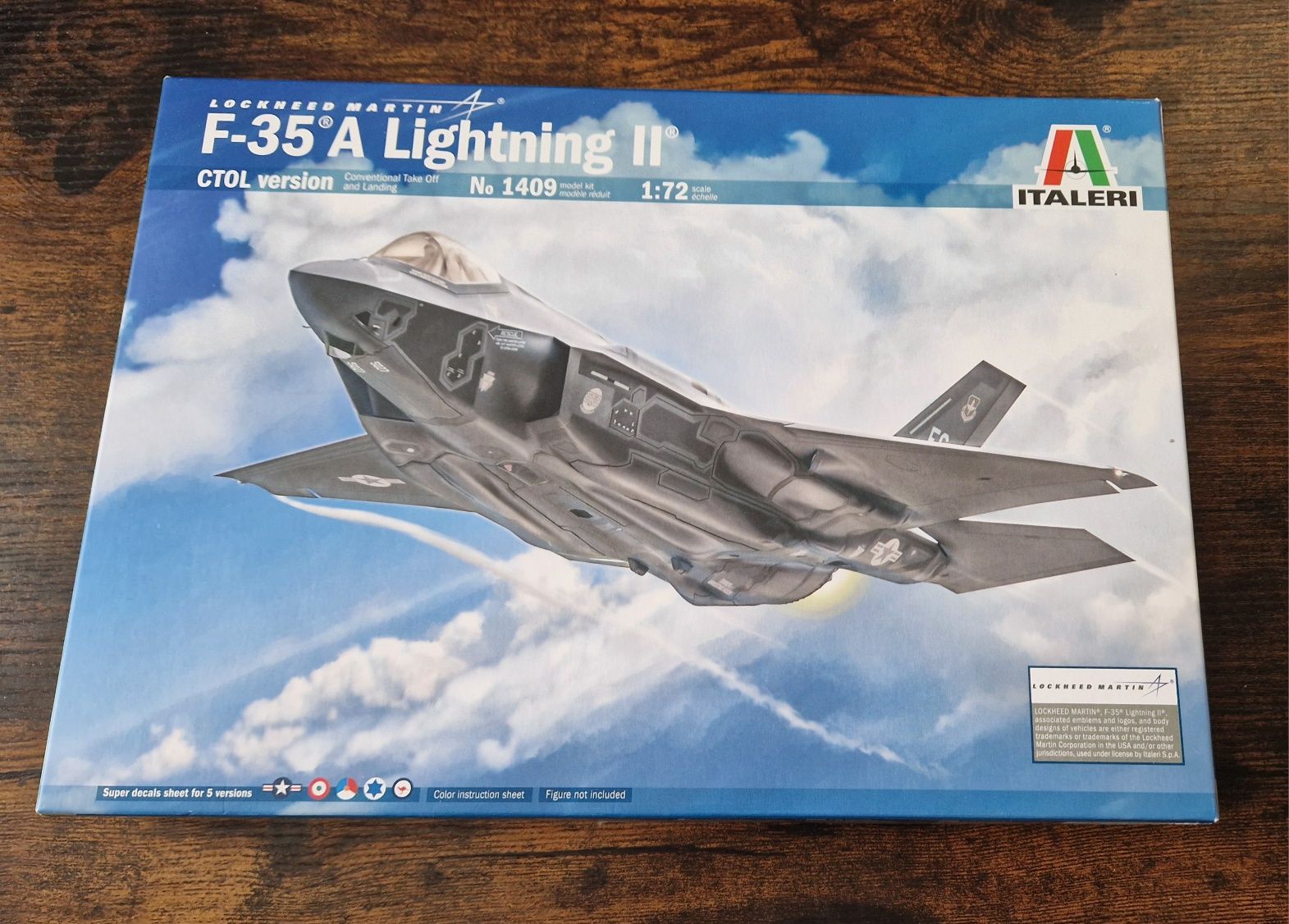 Model F-35 A Lightining II 1/72