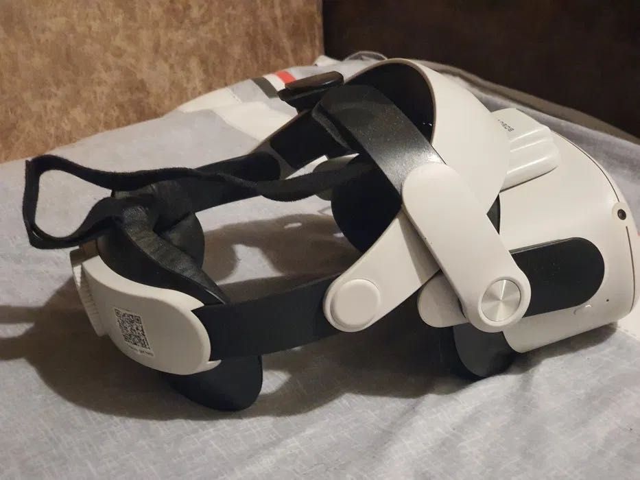Oculus Quest 2 256Gb із аксесуарами