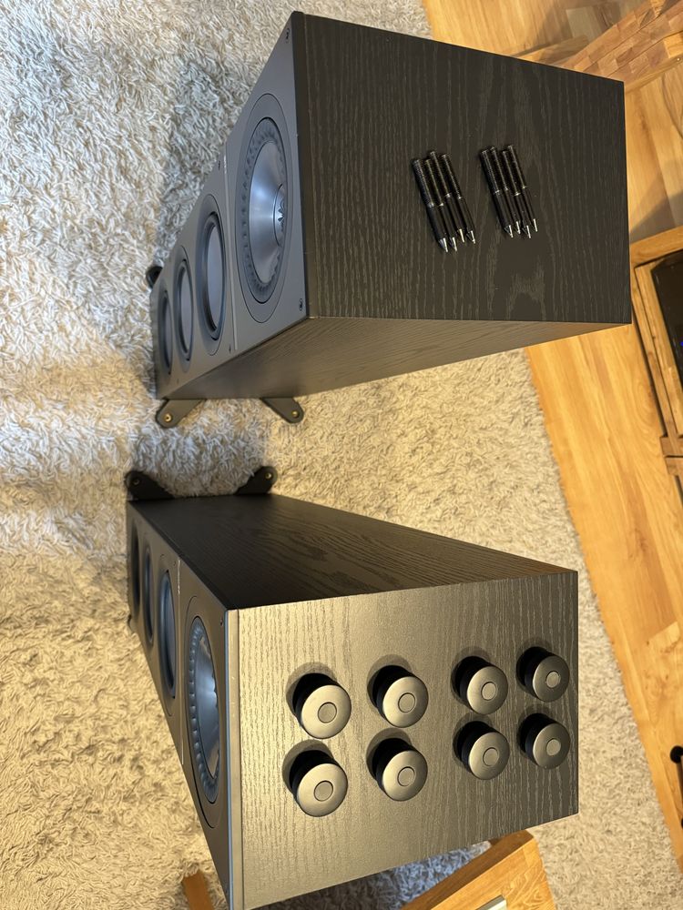 Kolumny KEF Q700 para