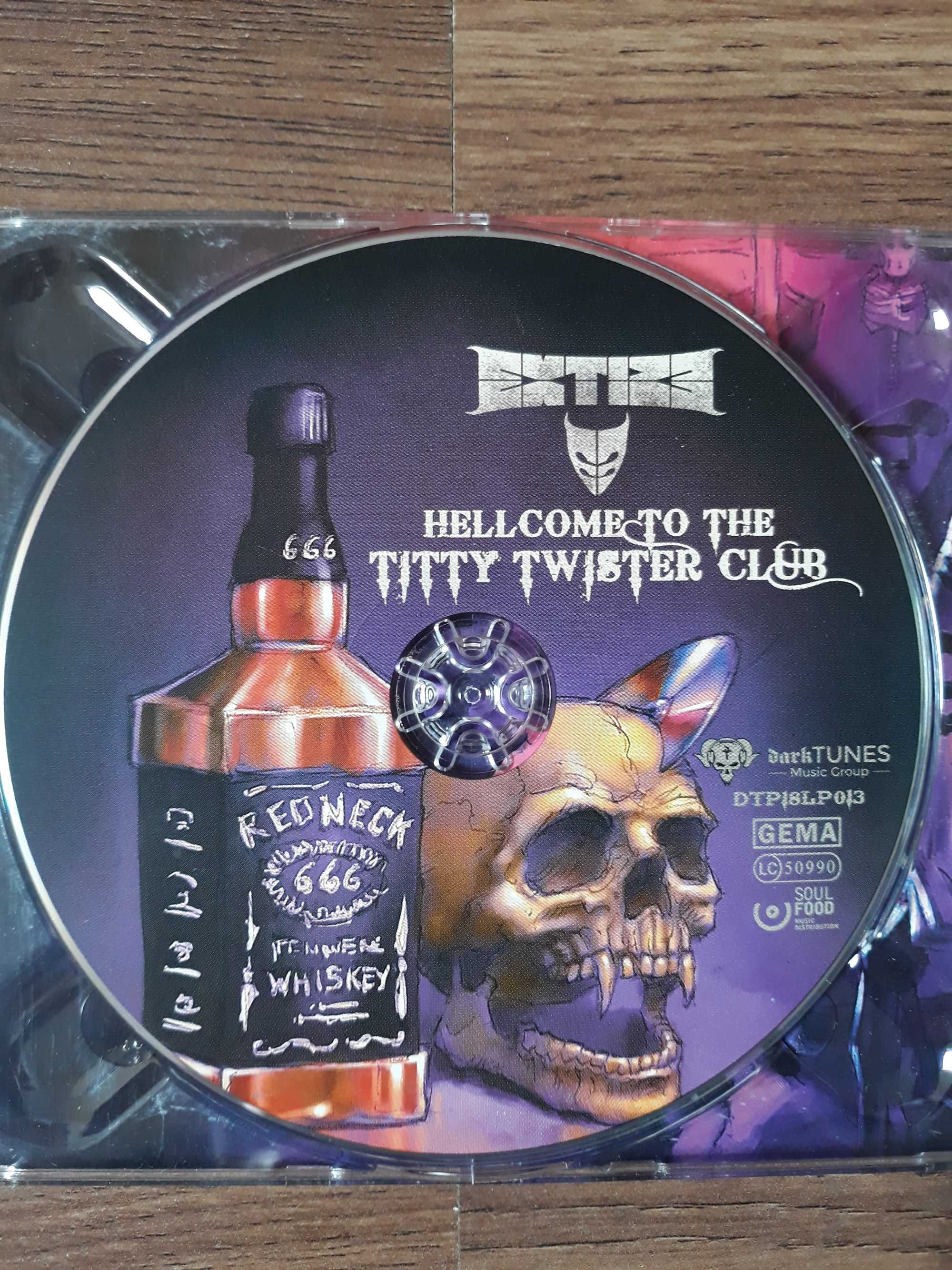 EXTIZE - Hellcome to the Titty Twister Club!