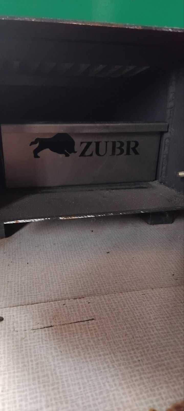 ТЕРМІНОВО продам Котел тривалого горіння zubr