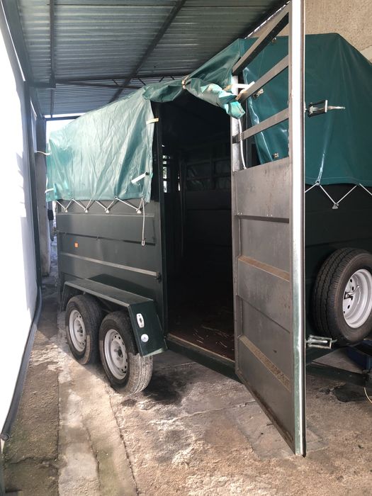 Reboque 2 eixos novo