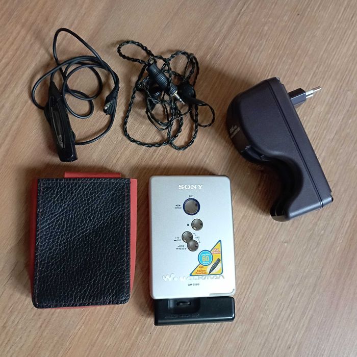 Топовый кассетный плеер SONY WM EX610 Как новый! Раритет!