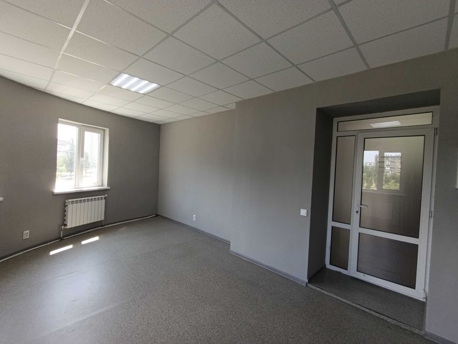 24/25/27/18 м2 кабінети з водою 4-й Л.Лук'яненка-Тимошенко/Оболонський