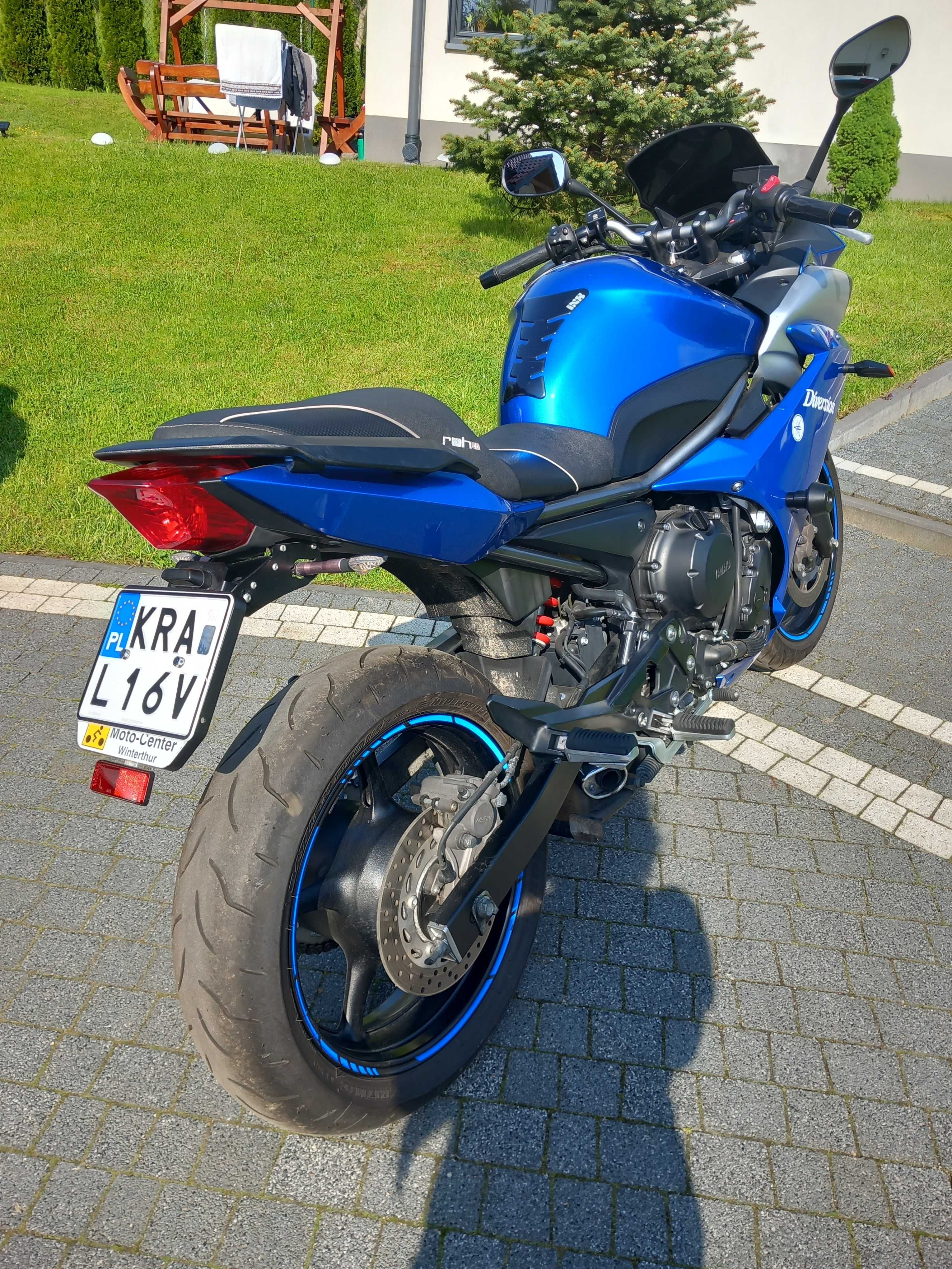 Yamaha xj6 diversion 2011r.