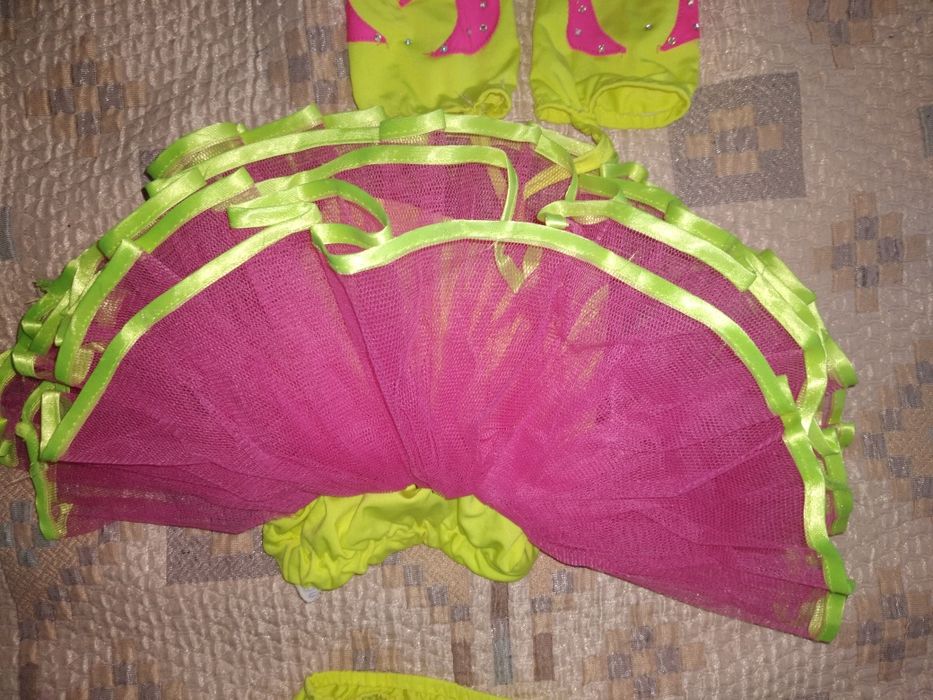 Танцювальний костюм/ сценічний/ карнавальний/ новорічний