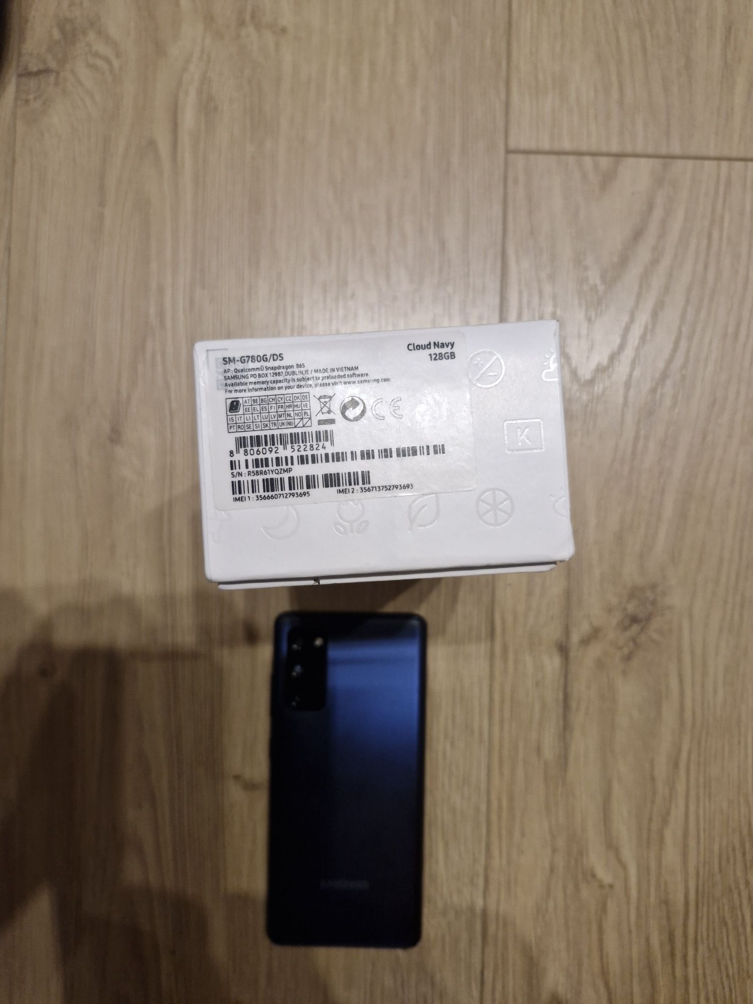 Samsung S20FE Smartfon