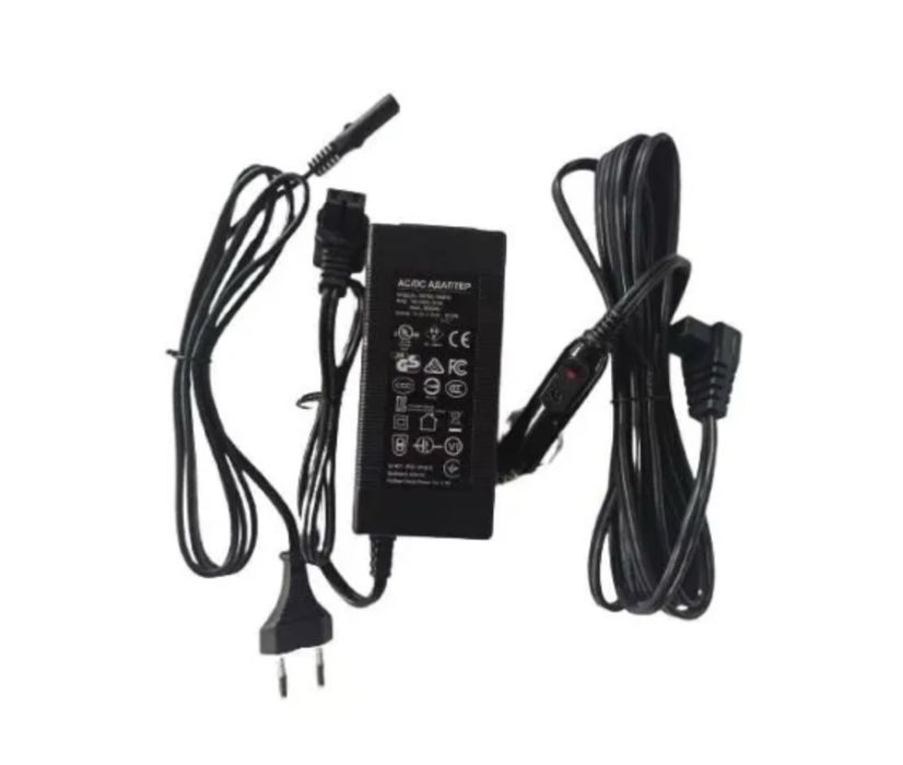 Автомобільний холодильний