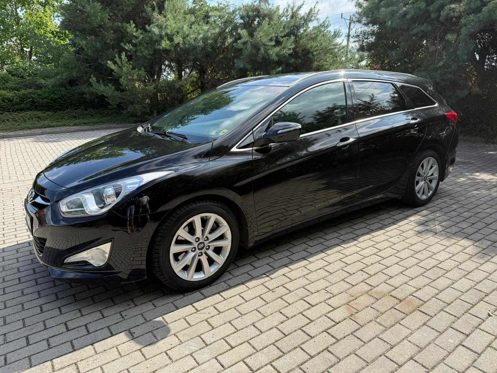 Do sprzedaży Hyundai i 40 CRDi 1,7 automat, 2012r