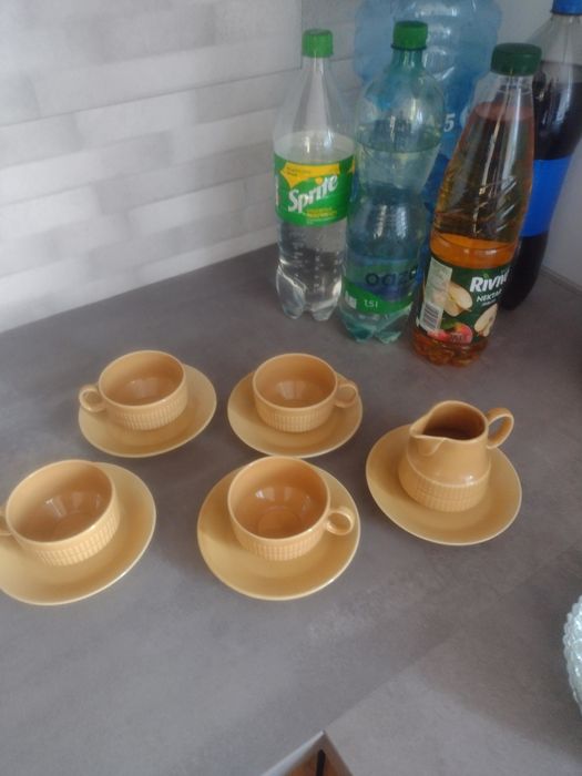 Stara wystawa miodowa