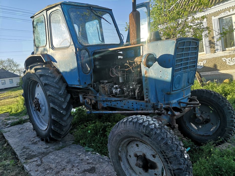ЮМЗ 6л на стартері