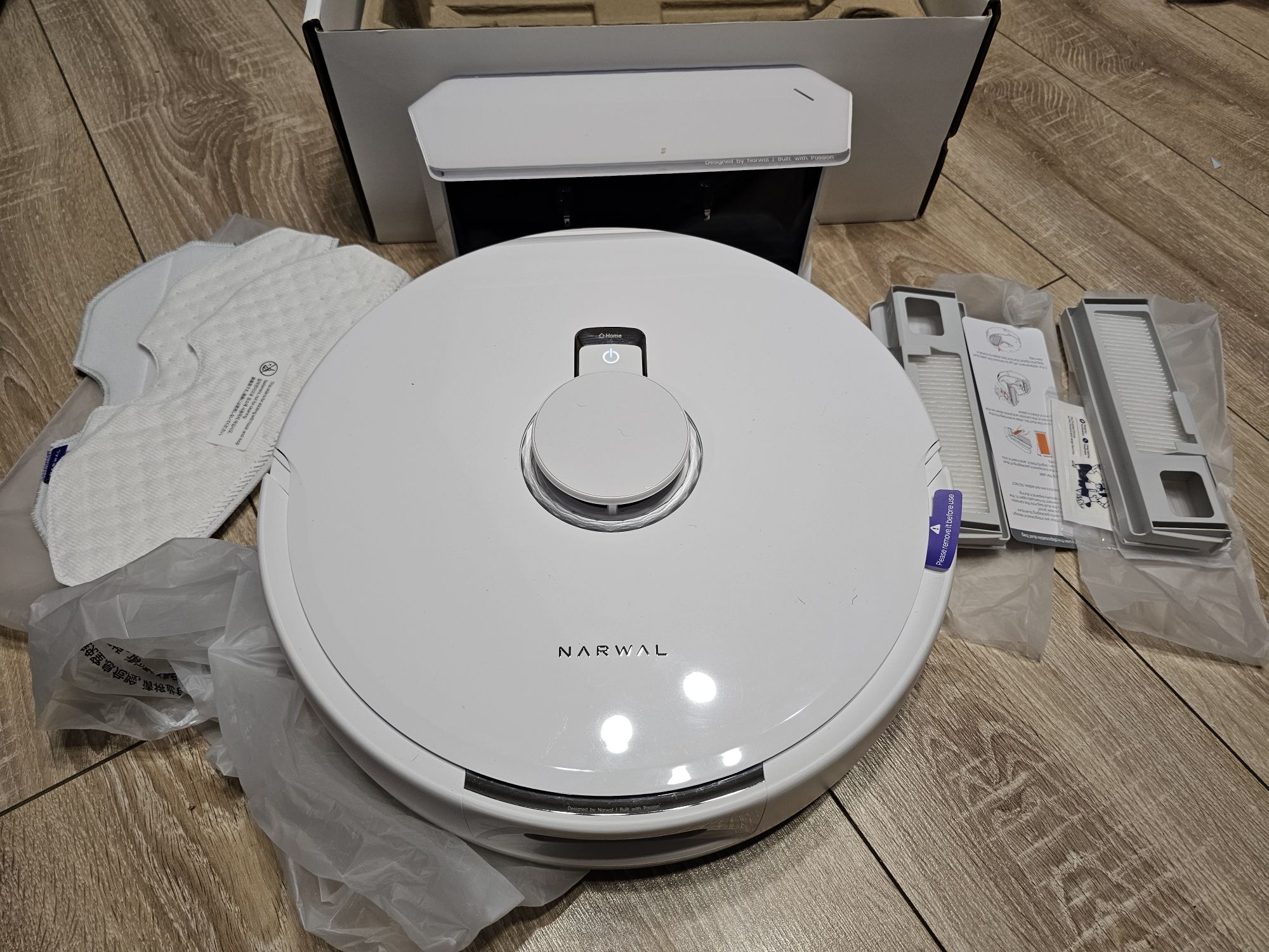 Робот пилосос миючий NARWAL Freo X Plus Robot Vacuum and Mop LIDAR 360