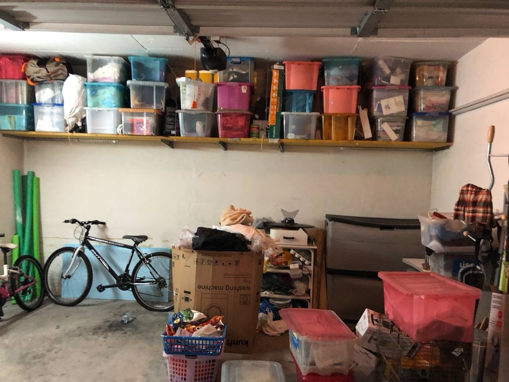 Garagem com 22m2 - Nazare , valado dos frades