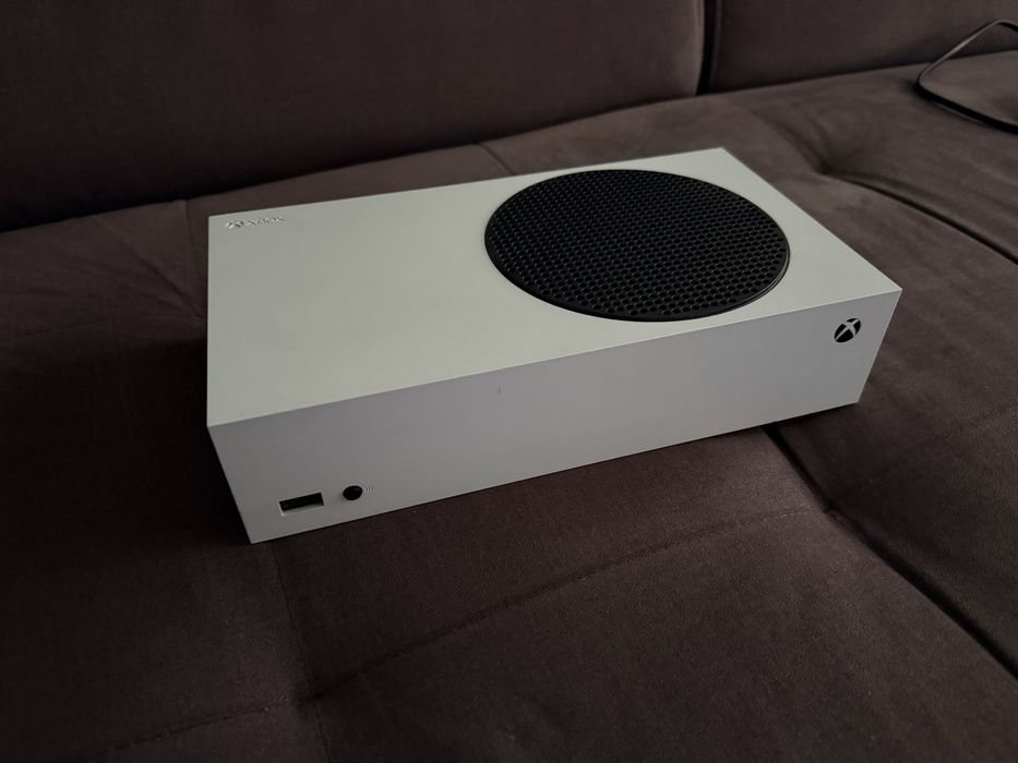Xbox Series S 512GB jak nowa
