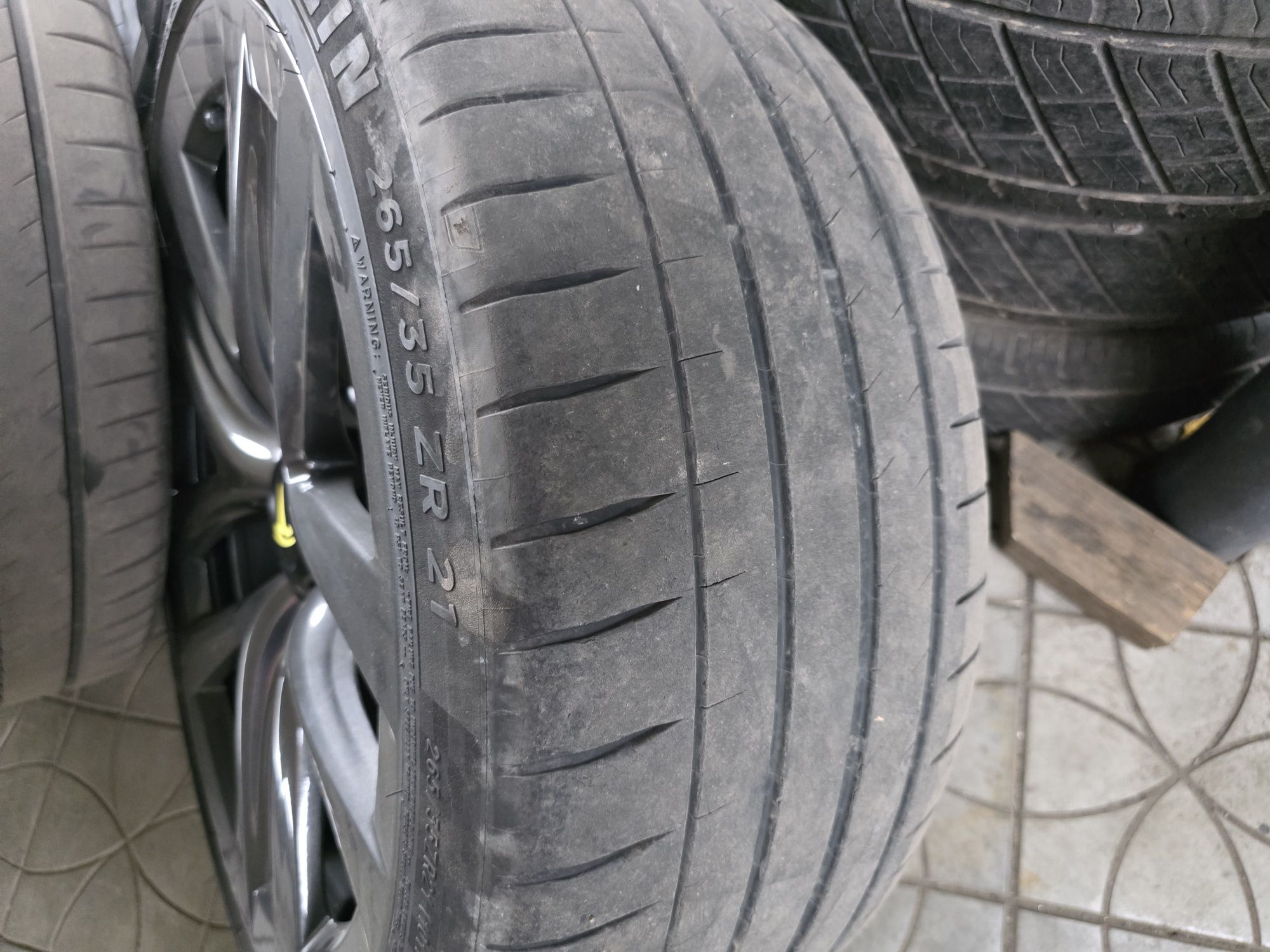Продам диски Tesla Model S R21