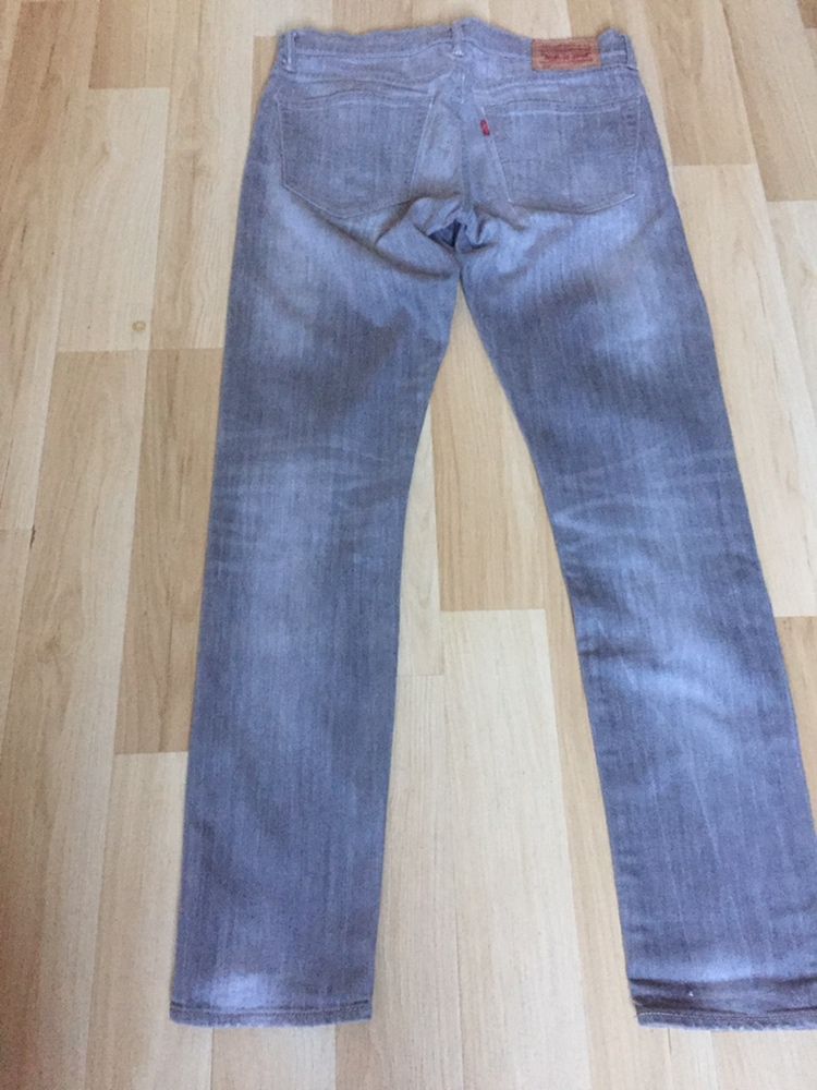 Jeansy Levi’s szare i granatowe XL,