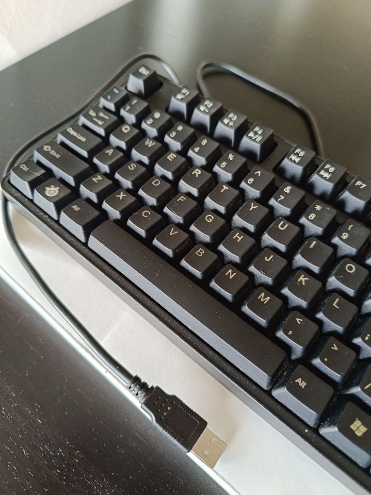 SteelSeries 6GV2 Teclado Mecânico (Gaming Keyboard)