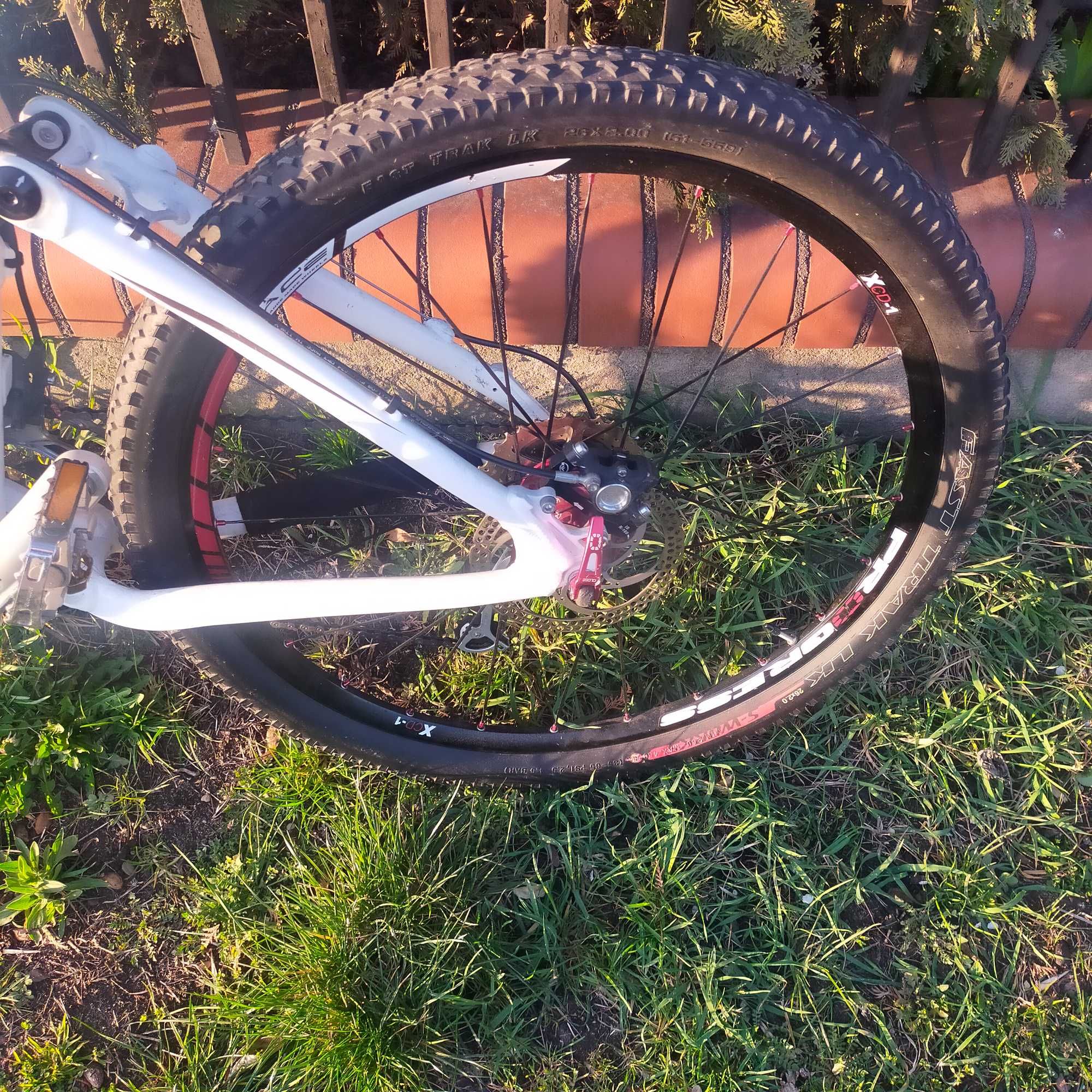 BH Trail Racer Fox Formula RX Titan Marin Canyon Trek Cube Specialized