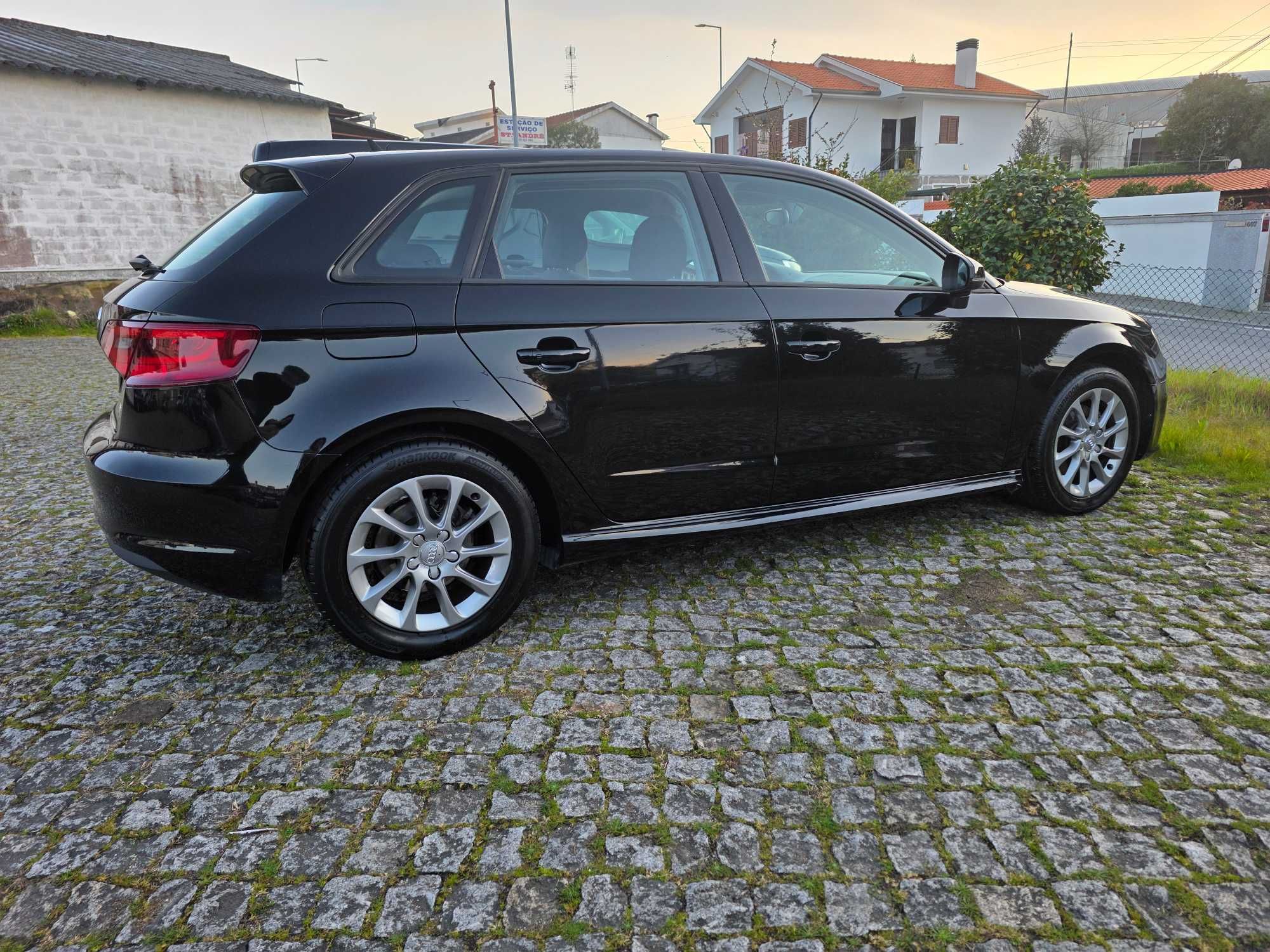 Audi A3 Sportback 1.6 TDI Attraction Ultra