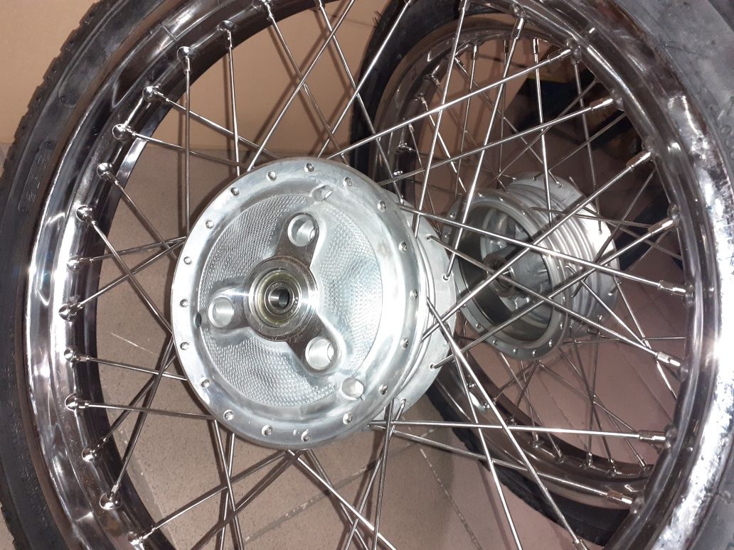 Nowe wycentrowane kola kpl jawa 50 mustang kaczka pancerka r16 opony