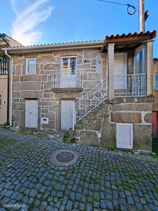 Moradia T2 para venda