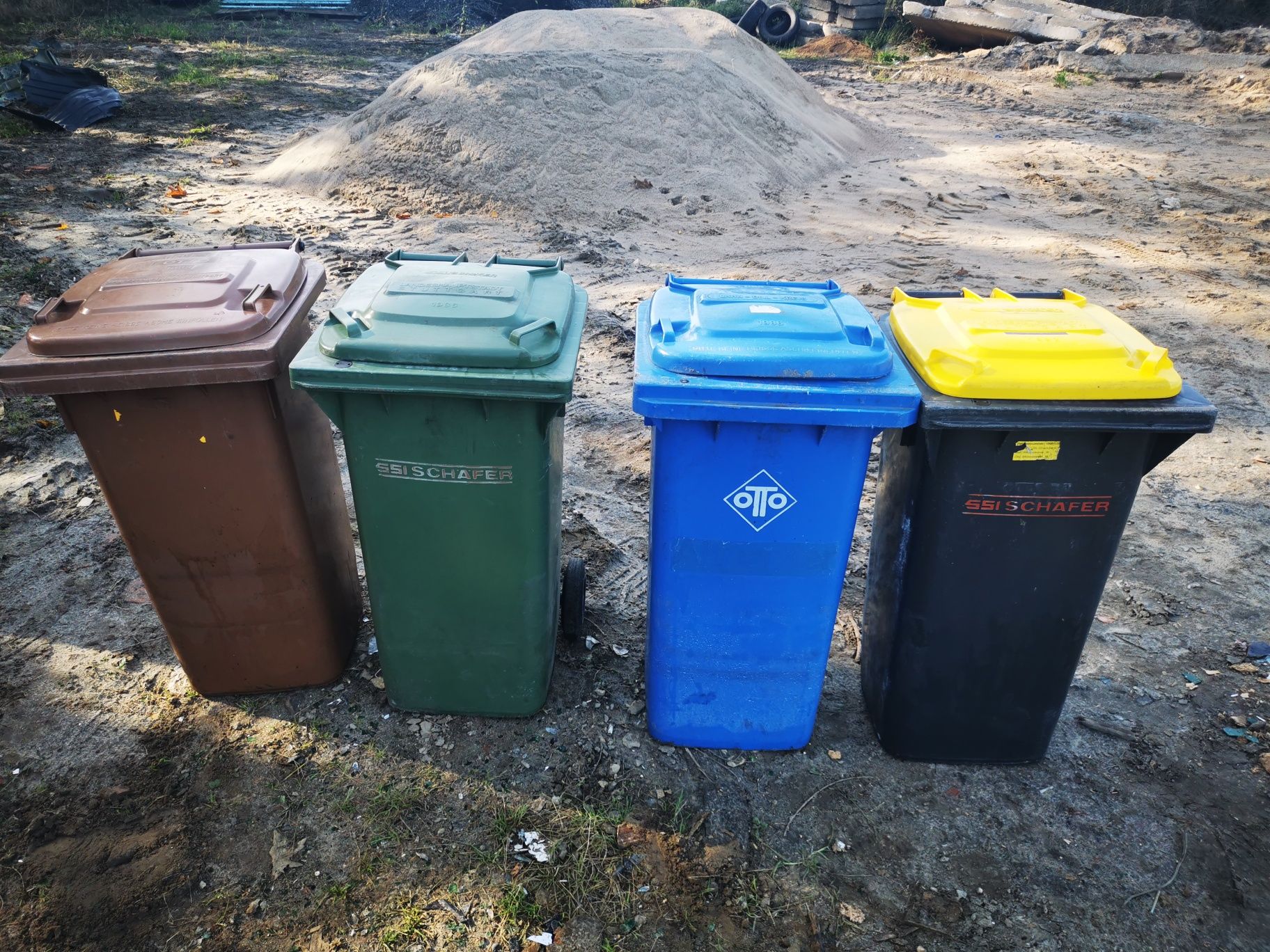 Śmietnik pojemnik na śmieci 120l