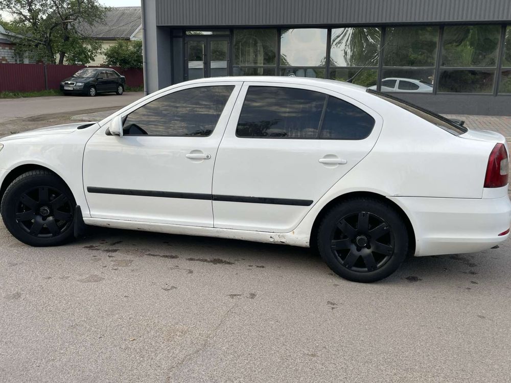 Шкода а5 1.9 tdi 2010 рік
