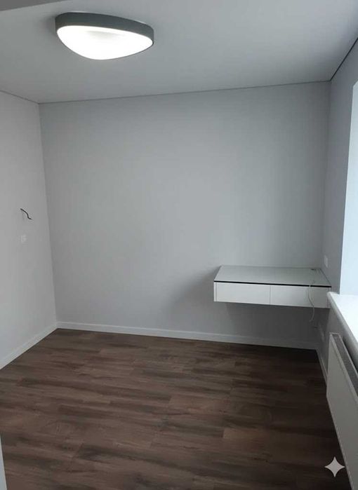 Продам 3кв. в ЖК Маршал