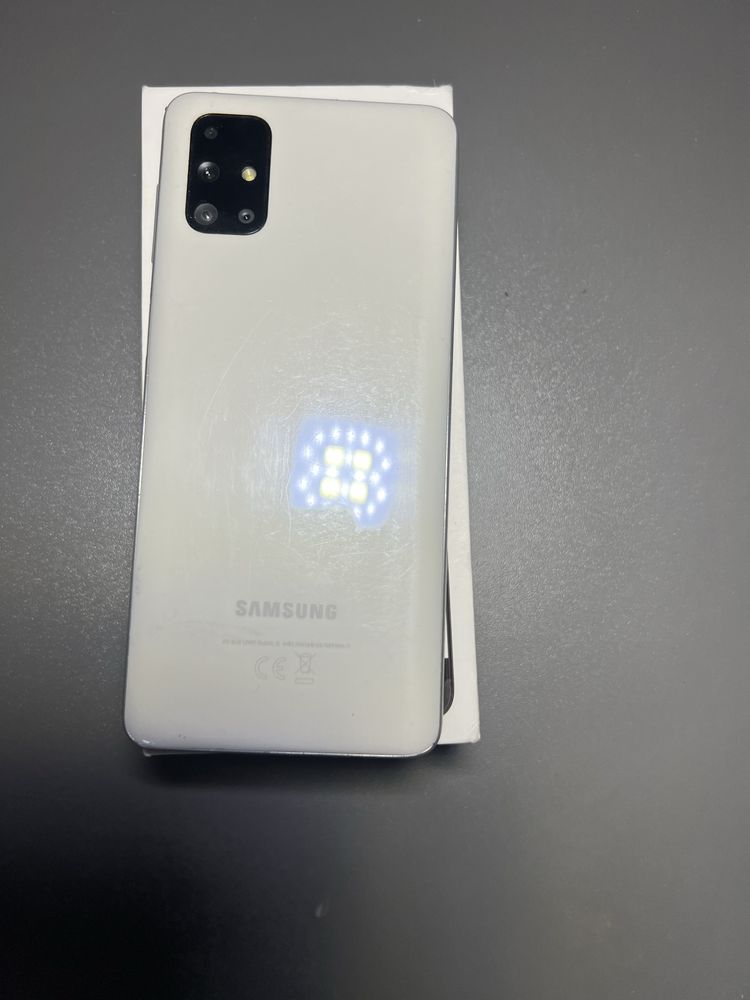 Samsung galaxy m51