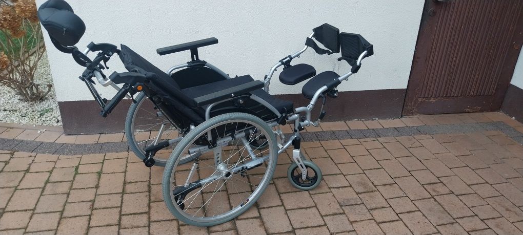 Sprzedam wózek inwalidzki VITA CARE PREMIUM