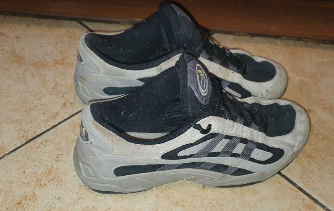 Buty sportowe Adidas roz 40 i 2/3