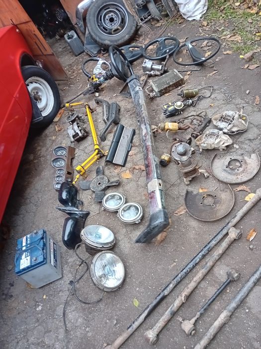 Продам вульову колонку з валом рульом тягами наконєчніками та інши