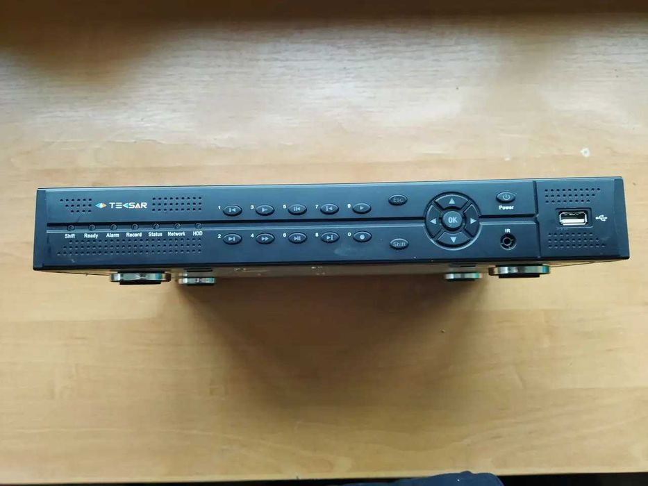 Аналоговий відеореєстратор TECSAR M44-4D0C-2