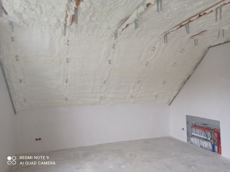 Izolacje piana pur ocieplenie  termomodernizacja