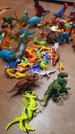 Доставка бесплатно! Коллекция динозавров.