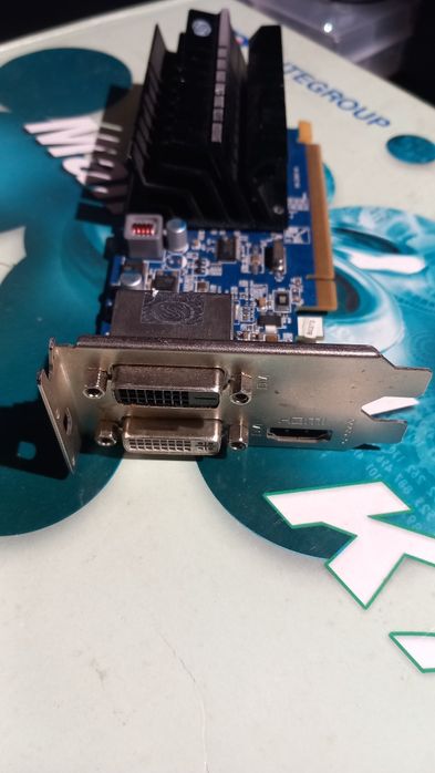 Karta graficzna  r5 230   low profile