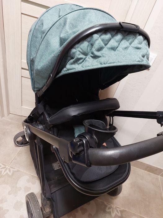 Зручна, універсальна дитяча коляска , візок люлька та прогулянковий бл