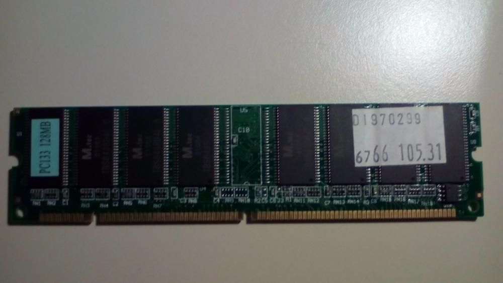 Memórias RAM PC133 256MB, 128MB