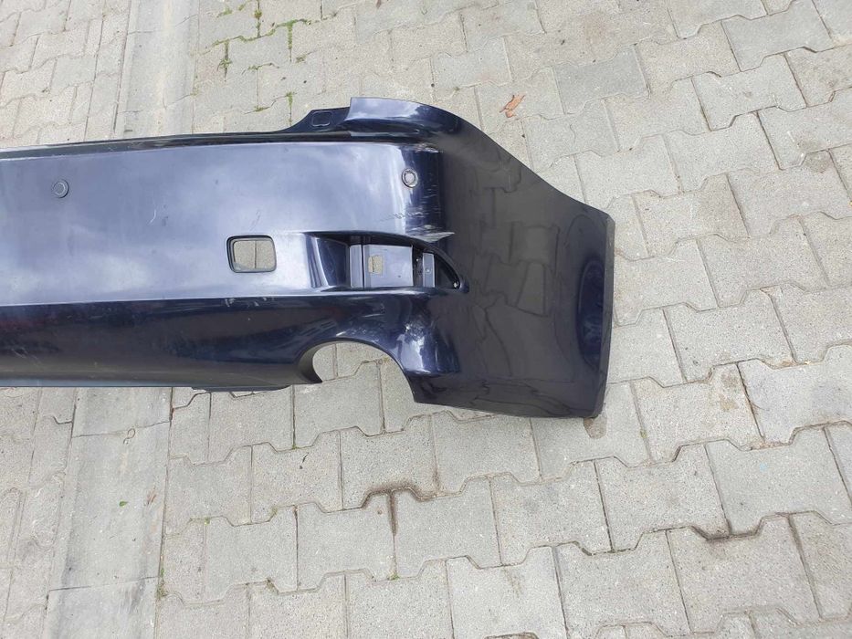 Zderzak tył lexus is250 05r do 2012r AWD plastik