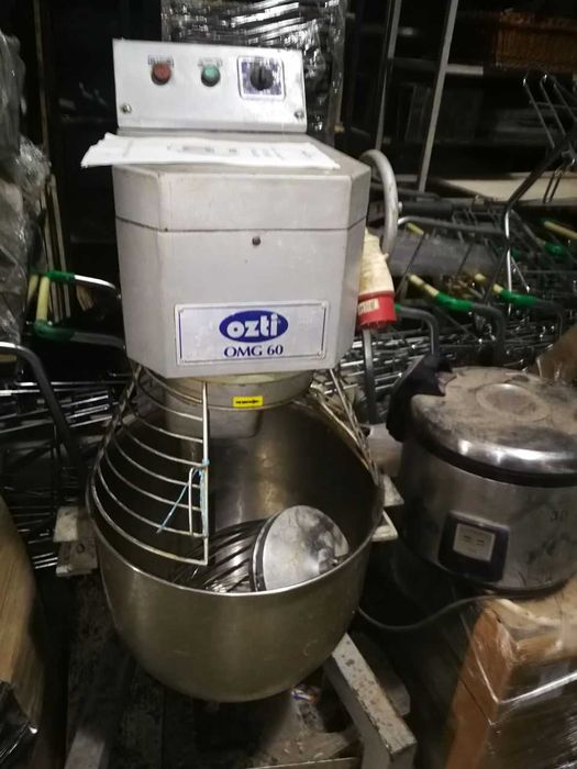 Продам планетарный миксер Ozti OMG 60 (требует восстановления)