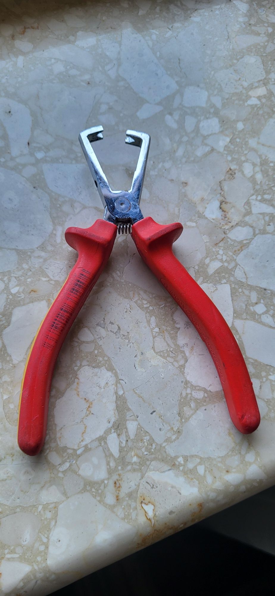 Sciagacz izolacji KNIPEX