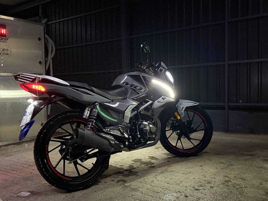 Мустанг мт 200-9